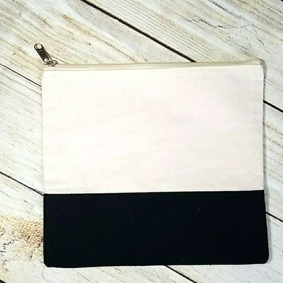 Makeup Canvas Bag With Black Stripe NWOT - Picture 1 of 6